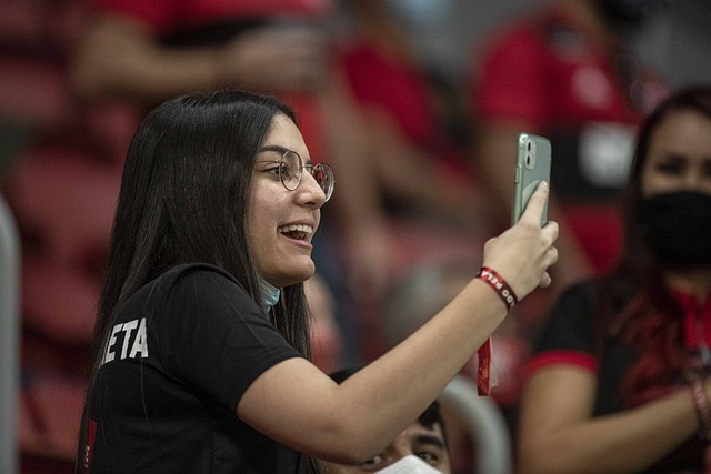 全球球迷热 全球球迷热